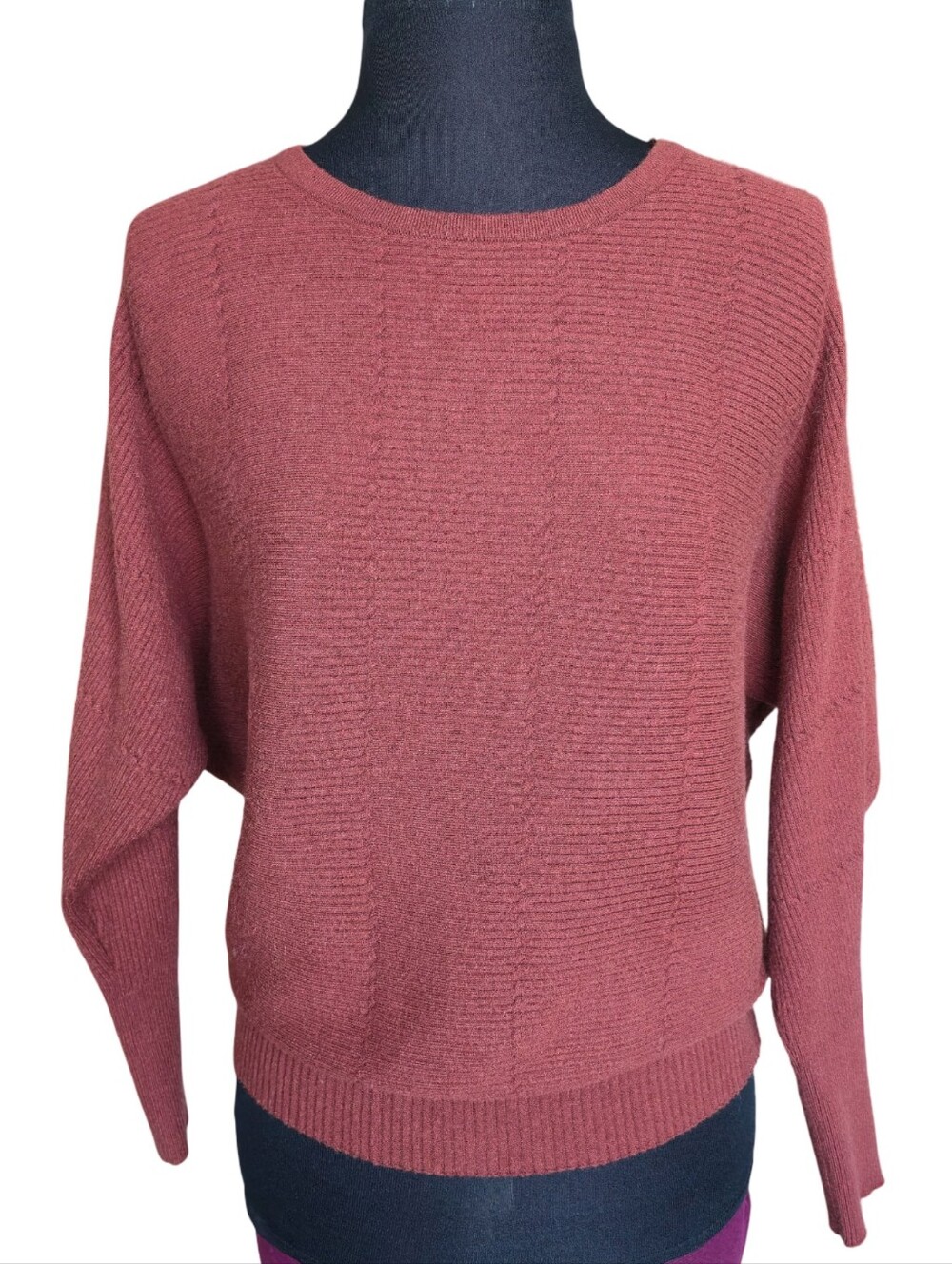 T Tahari Rust Red Ribbed Sweater Size M Casual Comfy